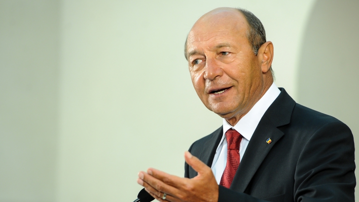 Traian Basescu: "Vrem să ne întregim țara"