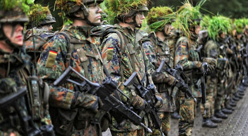 Pentru prima oară de la înființare, Bundeswehr (armata germană) se află „la limita capacităților sale de intervenție”