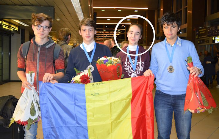 Performanţa lotului român la Olimpiada Internaţională de Fizică: patru medalii de aur, una de argint şi primul loc în Europa!