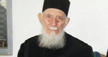 Ne-a părăsit Părintele Nicanor Lemne, discipol al lui Arsenie Boca. A murit la 101 ani. Ultima înregistrare video cu părintele Nicanor Lemne de la probasarabiasibucovina.ro