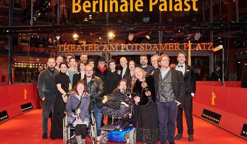 Regizoarea Adina Pintilie a câștigat Ursul de Aur și premiul pentru debut la Festivalul de Film de la Berlin